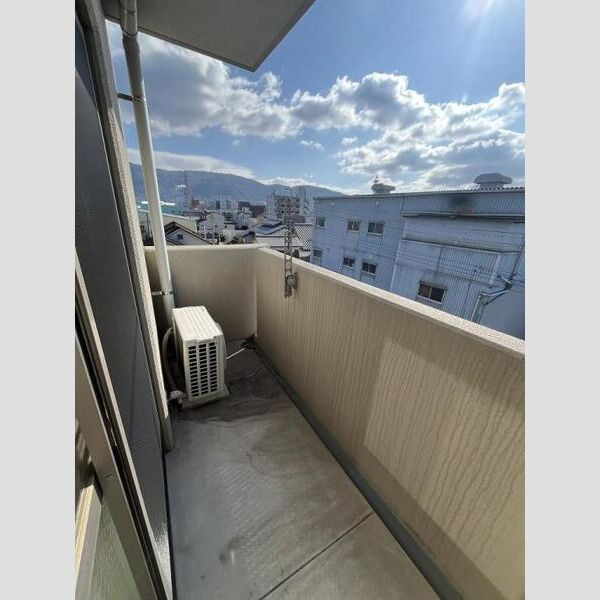 キューヴのバルコニー