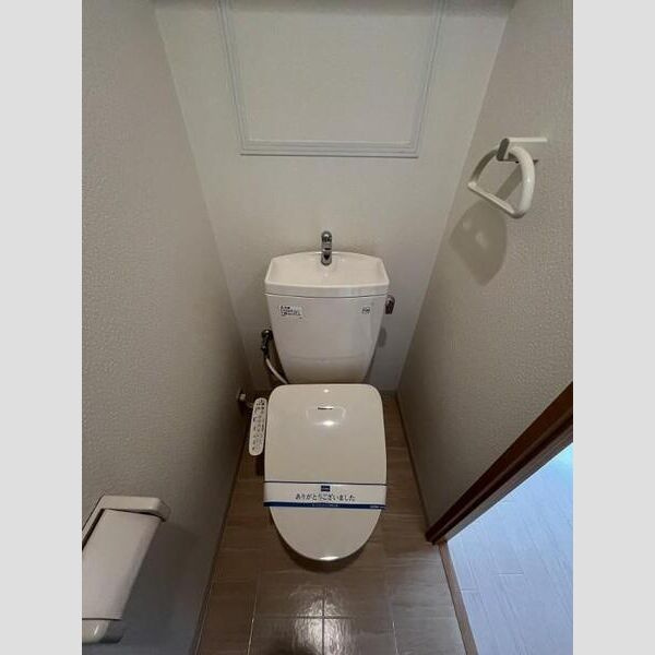 キューヴのトイレ