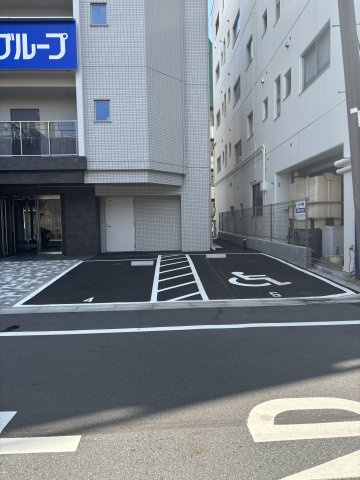 プレール・ドゥーク両国Ⅳの駐車場