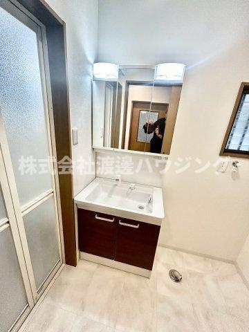 打上宮前町一戸建の洗面所