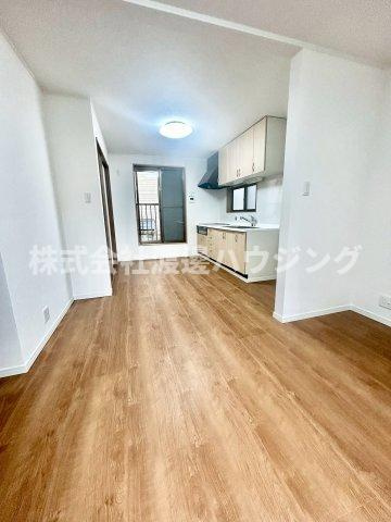 打上宮前町一戸建の居間・リビング