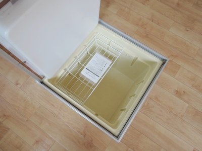 ＬＤＫ　床下収納