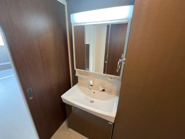 アジュールの洗面所|洗髪洗面化粧台