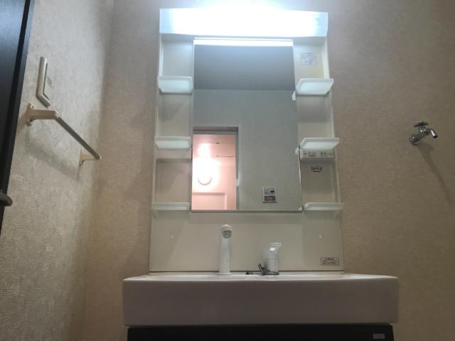 リリー・オブ・ザ・バレーの洗面所|洗髪洗面化粧台