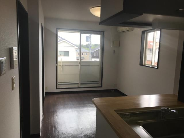 リリー・オブ・ザ・バレーの居間・リビング|リビング