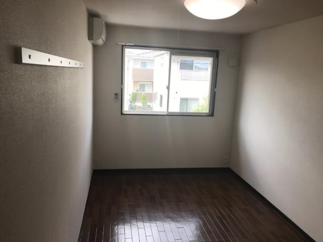 リリー・オブ・ザ・バレーの内装|室内