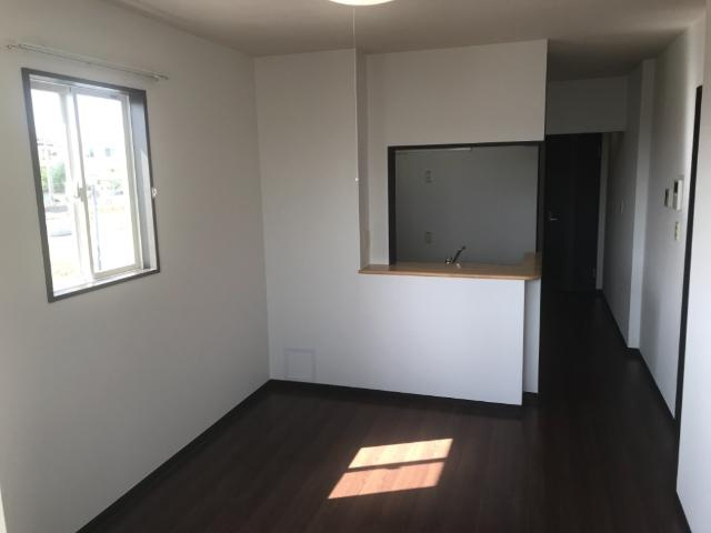 リリー・オブ・ザ・バレーの居間・リビング|リビング