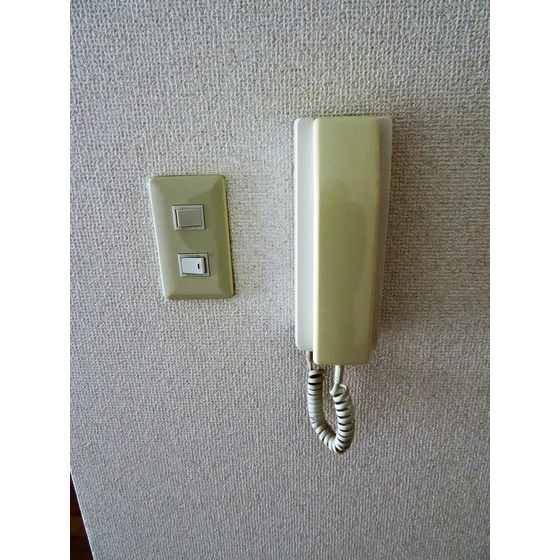 エレガンス綾瀬６のその他|インターホン