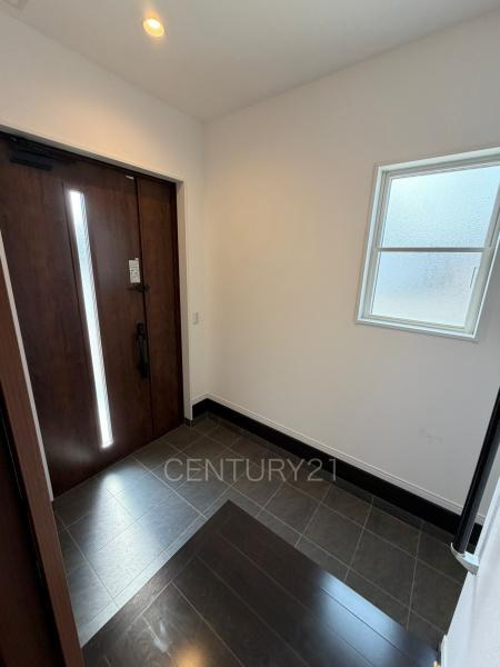 高崎市吉井町吉井中古一戸建ての玄関|玄関ホール