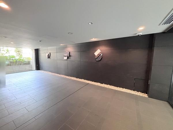 パークホームズ駒沢ザレジデンスのエントランス