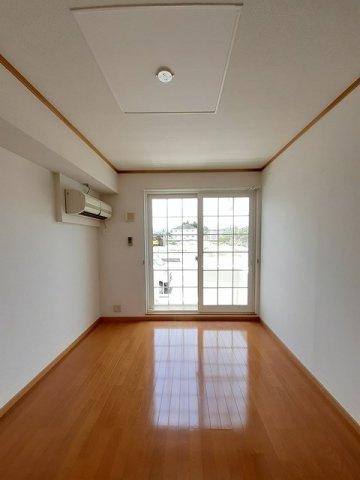 ボン　マルシェ　アンの内装|内装は落ち着いています