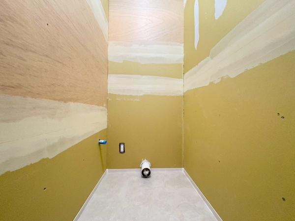 菱興洋光台マンションのトイレ|ウォシュレット付きトイレです。