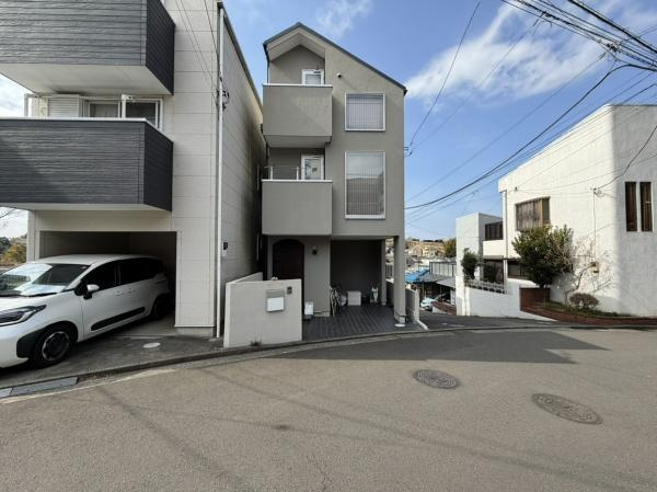 横浜市青葉区美しが丘４丁目の中古一戸建