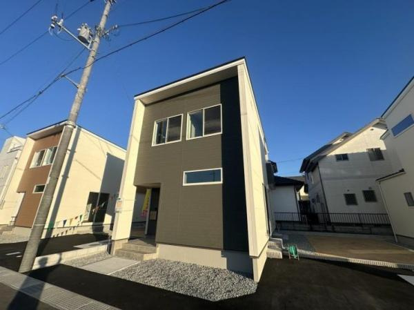 梅原6-7号　新築戸建の外観