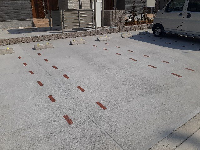 プリエールの駐車場