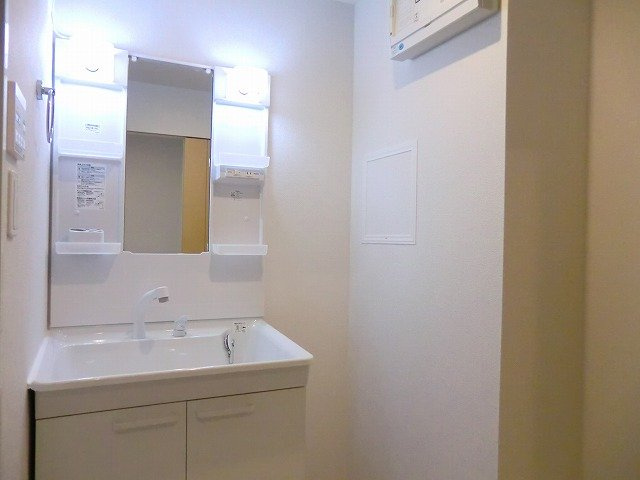 エアリーヒル　ドゥの洗面所