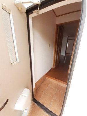 【玄関】 | マーチ・グレイスＢ