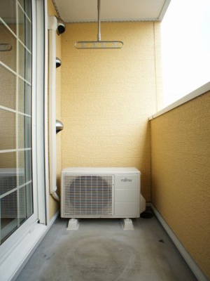 【バルコニー】 | アスカＥ | 日当たり良好！お洗濯物がたくさん干せます♪