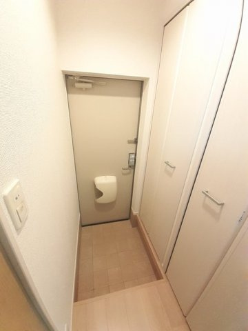 ブラン・ブランシェＢの玄関