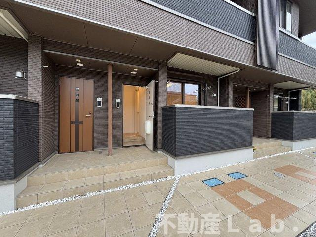 ガーデンヒルズ　ハナミズキ　Ａのエントランス