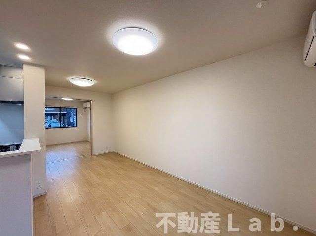 ガーデンヒルズ　ハナミズキ　Ａの居間・リビング