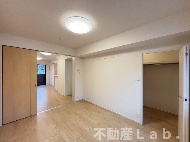 ガーデンヒルズ　ハナミズキ　Ａの居間・リビング