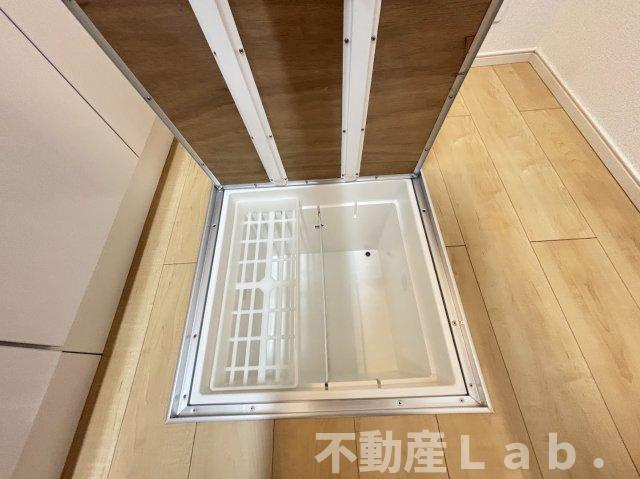 ガーデンヒルズ　ハナミズキ　Ａの玄関