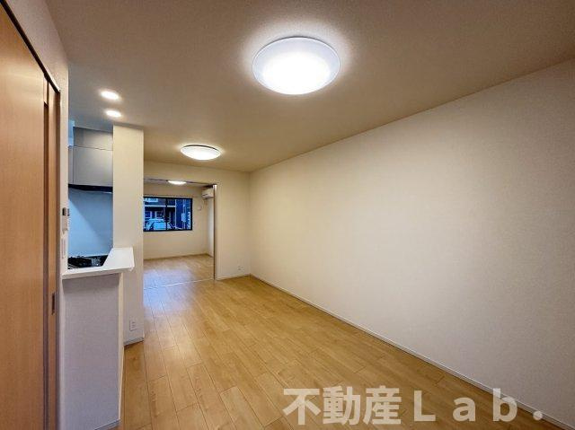 ガーデンヒルズ　ハナミズキ　Ａの居間・リビング