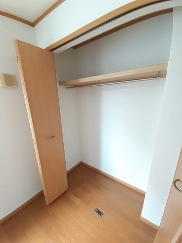 マーチ・グレイスＢの収納