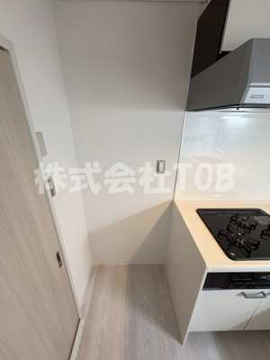 【その他】 | テラス浜田山ガーデニア | 冷蔵庫置き場