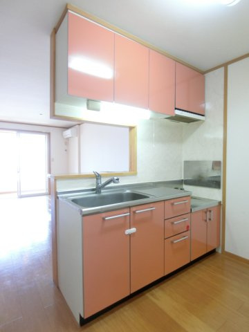 カロータ　ロッソⅢのキッチン