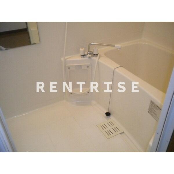 アンプルールリーブルプロパティの浴室