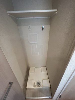 【その他共用部分】 | プレサンス難波元町 | プレサンス難波元町　洗濯機置き場