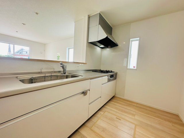 ♥♥那覇市与儀第1－2号棟のキッチン|【※参考画像※】