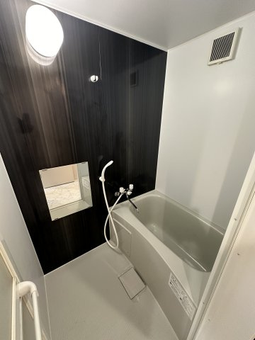 ユナイト追浜モンセラートの杜の浴室|別部屋写真参考