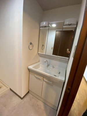 【洗面所】 | コンフォール中野