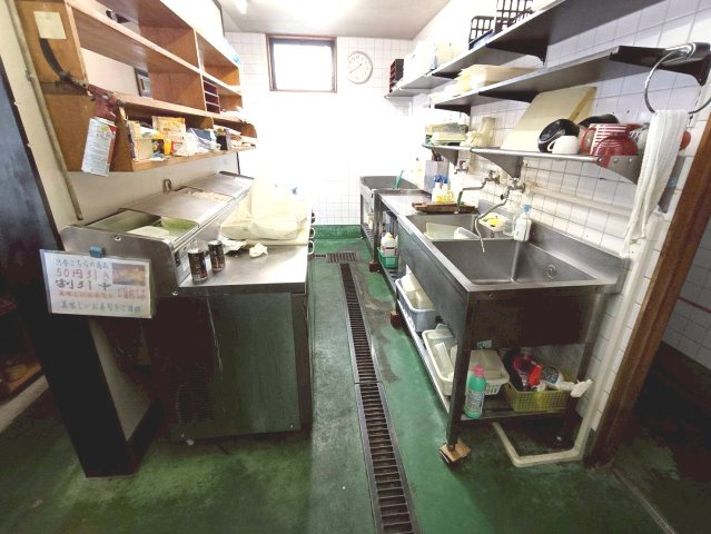 美合新町12-12　店舗事務所の内装