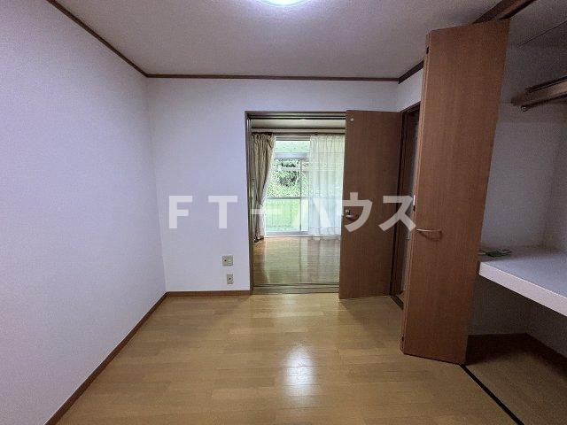 習志野コーポの寝室