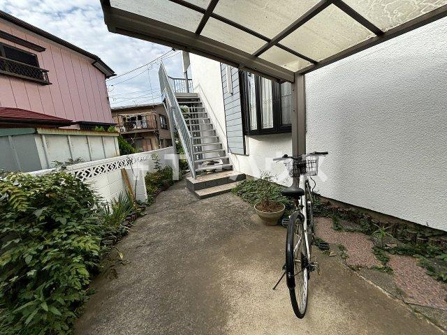 習志野コーポのロビー