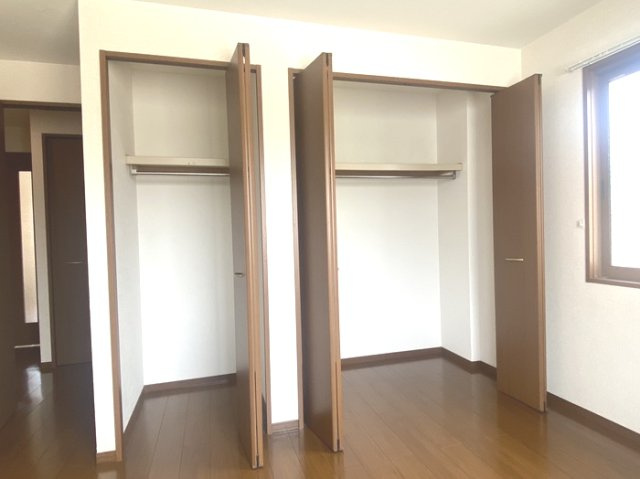 アザレアコートアミカ　C棟の収納