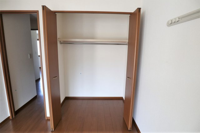 アザレアコートアミカ　C棟の収納