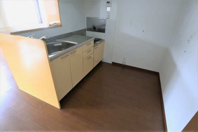 アザレアコートアミカ　C棟のキッチン