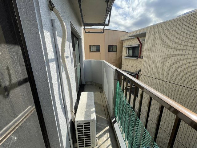 ピュアライフ長草A棟のバルコニー