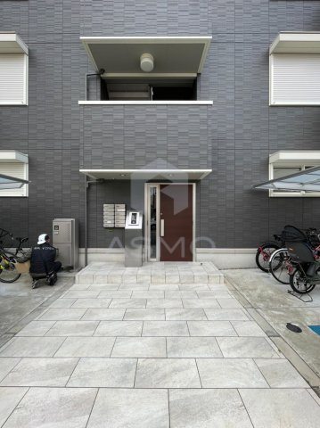 【エントランス】