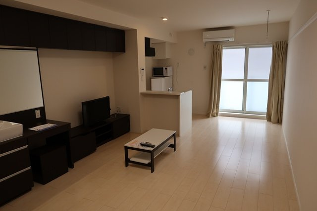 レオネクストラベンダーの居間・リビング