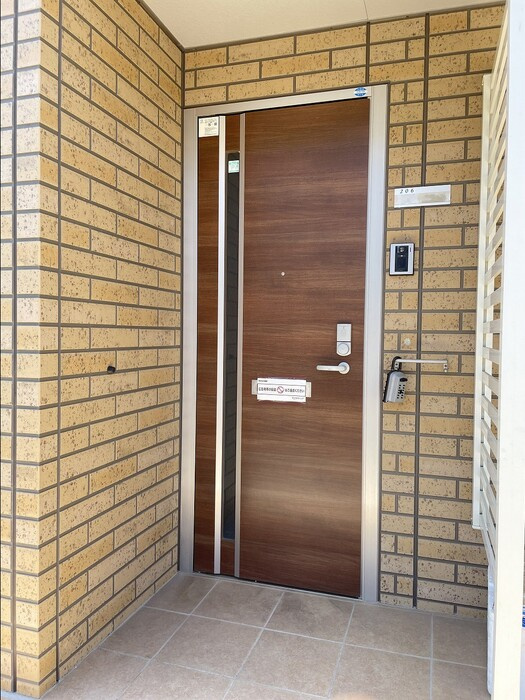 マイローズコートⅡのエントランス