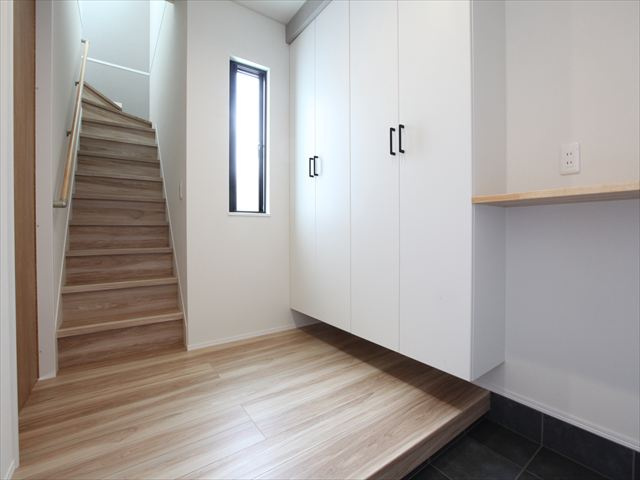 【玄関】の画像