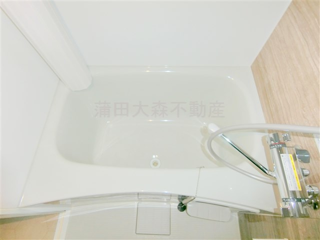 WHARFワーフ蒲田westの浴室