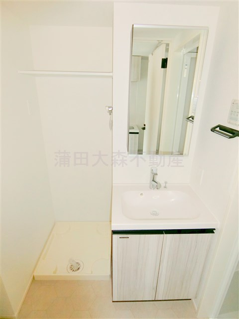 WHARFワーフ蒲田westの洗面所|洗面脱衣所　独立洗面台　洗濯機置き場