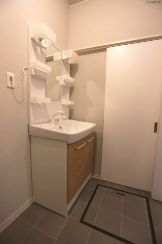 【独立洗面台】 | 姫路市北平野6丁目／中古戸建